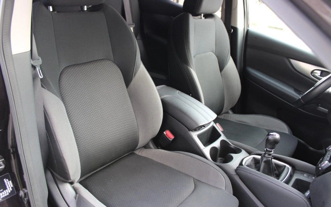 Nissan Qashqai cena 74900 przebieg: 108911, rok produkcji 2018 z Biała małe 781